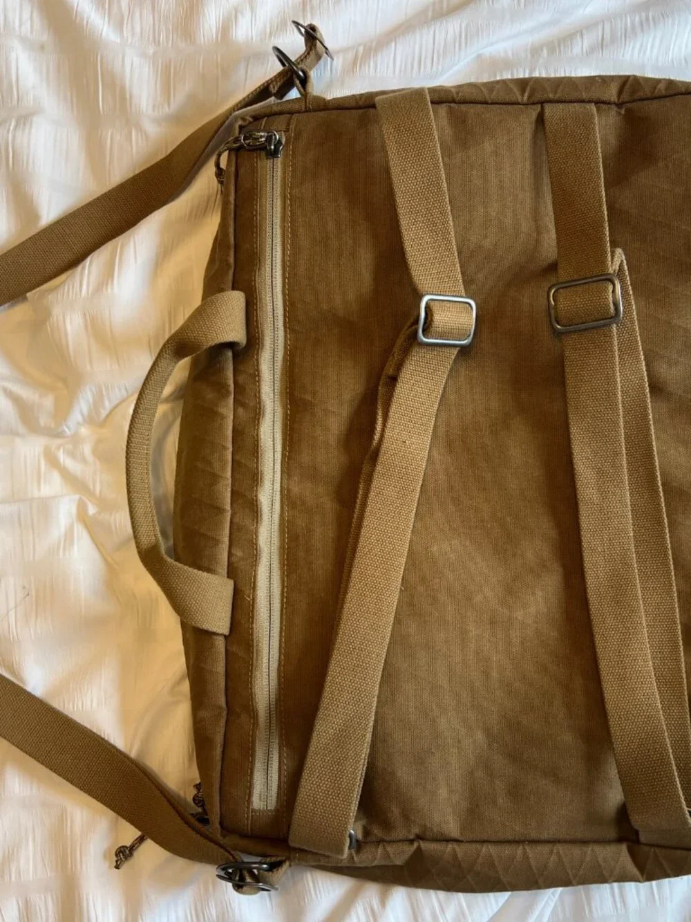 Patagonia Stand up pack 18L backpack messenger tan brown